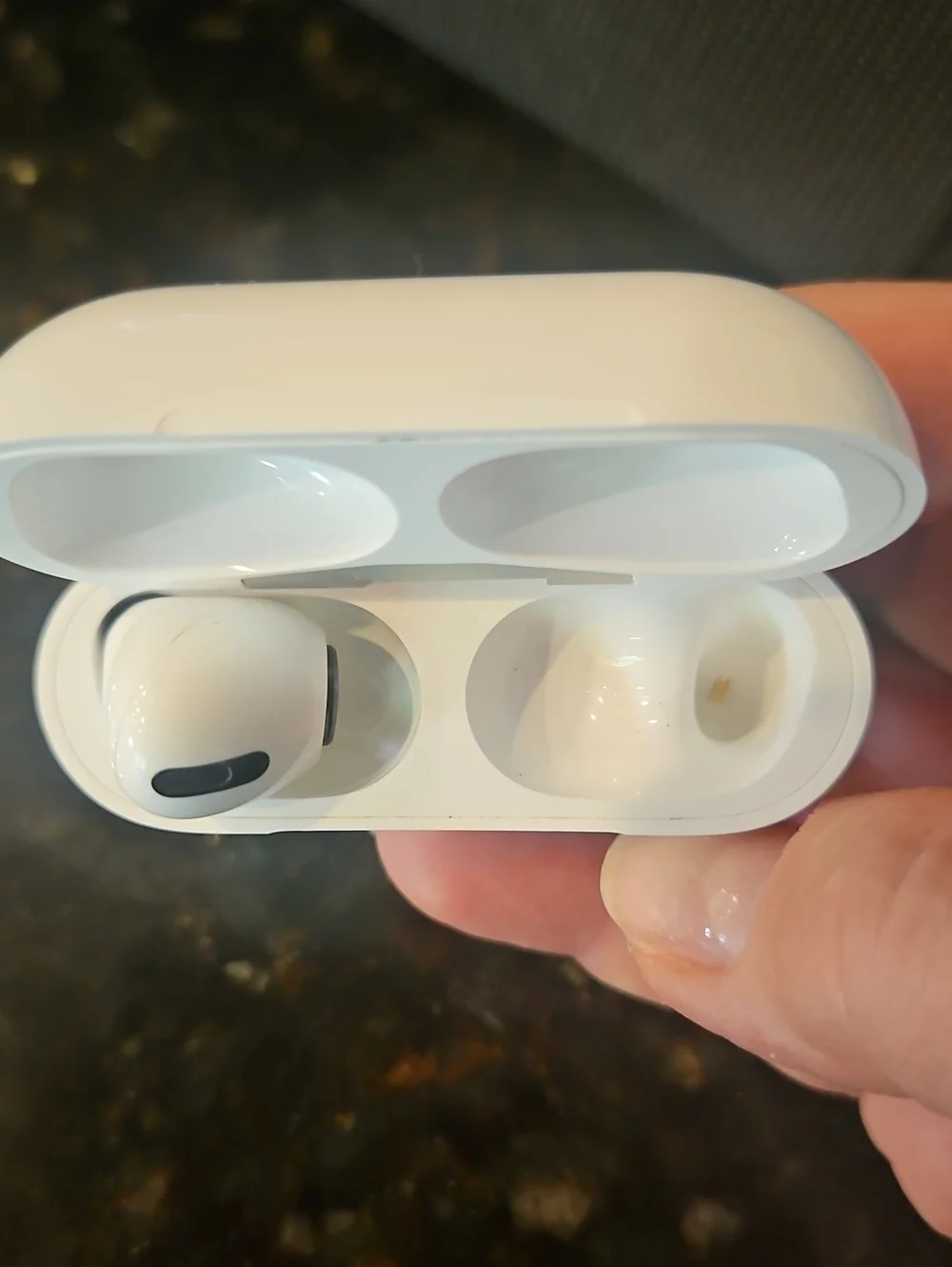 Apple airpods pro